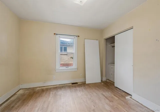 Photo 4 of Single family home for sale at 3691 S Grant St, Englewood, CO 80113 | MLS# 6278011 | Listing updated on 2026-09-30