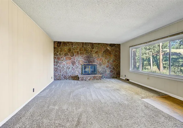 Photo 4 of Single family home for sale at 29592 Dorothy Rd, Evergreen, CO 80439 | MLS# 6011689 | Listing updated on 2026-10-01