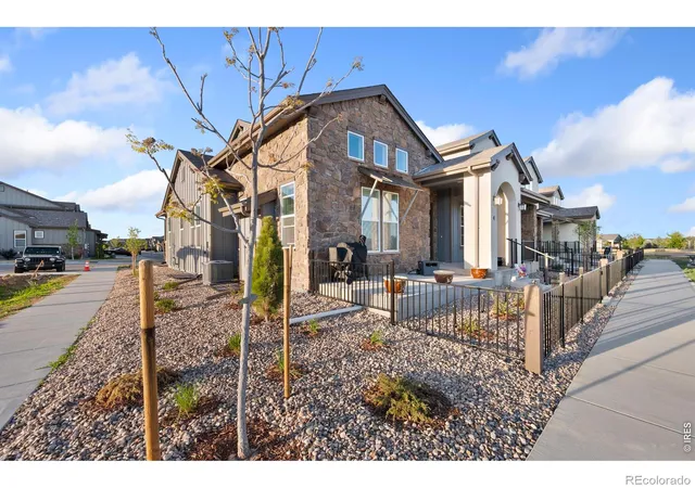 Photo 2 of Townhouse for sale at 6227 Vernazza Way #1, Windsor, CO 80550 | MLS# IR1069367 | Listing updated on 2026-09-28