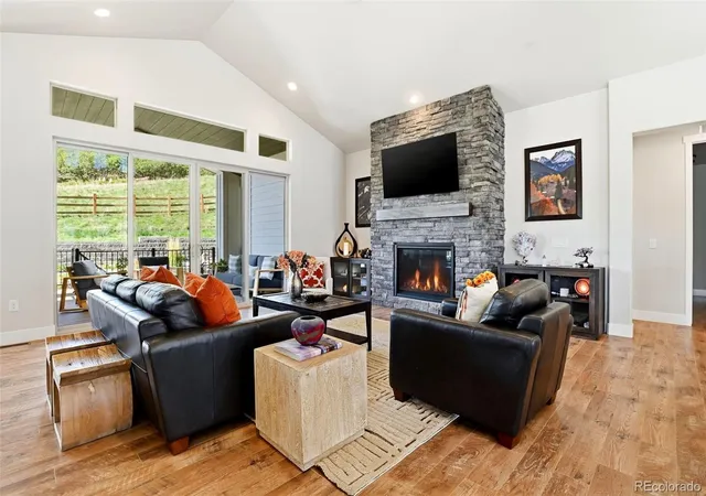 Photo 3 of Single family home for sale at 5366 Mesa Top Dr, Monument, CO 80132 | MLS# 1781747 | Listing updated on 2026-09-24