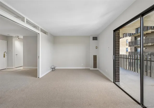 Photo 3 of Condo for sale at 480 S Marion Pkwy #902, Denver, CO 80209 | MLS# 5367156 | Listing updated on 2026-09-30