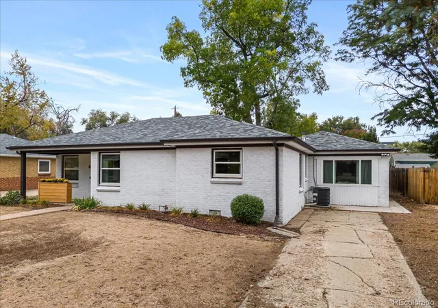 Photo 1 of Single family home for sale at 1255 Teller St, Lakewood, CO 80214 | MLS# 2489049 | Listing updated on 2026-10-08