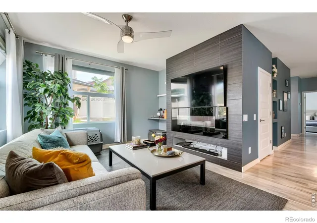 Photo 3 of Townhouse for sale at 11278 Colony Cir, Broomfield, CO 80021 | MLS# IR1069375 | Listing updated on 2026-09-24