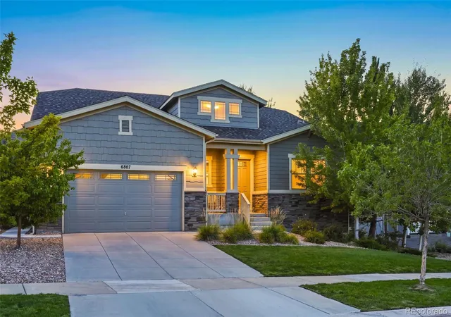 Photo 2 of Single family home for sale at 6807 S Riverwood Way, Aurora, CO 80016 | MLS# 2648152 | Listing updated on 2026-10-09