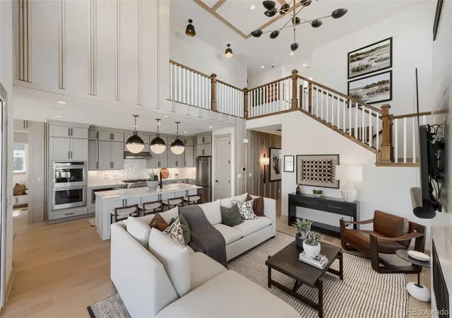 Photo 4 of Single family home for sale at 7220 S Wright Way, Littleton, CO 80127 | MLS# 5123453 | Listing updated on 2026-10-05