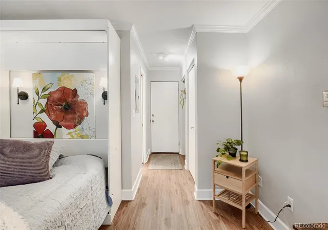 Photo 4 of Condo for sale at 969 S Pearl St #305, Denver, CO 80209 | MLS# 5455319 | Listing updated on 2026-10-03