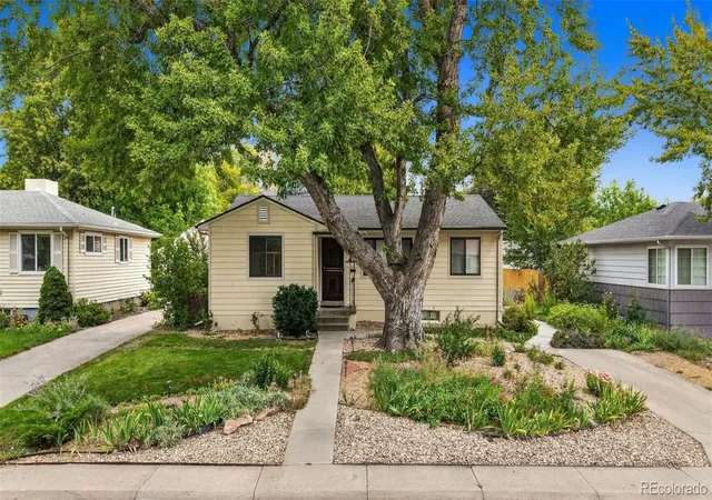 Photo 3 of Single family home for sale at 4748 S Washington St, Englewood, CO 80113 | MLS# 4926606 | Listing updated on 2026-10-09