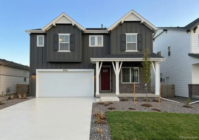 Photo 1 of Single family home for sale at 8952 Whiteclover St, Littleton, CO 80125 | MLS# 8160988 | Listing updated on 2026-10-08