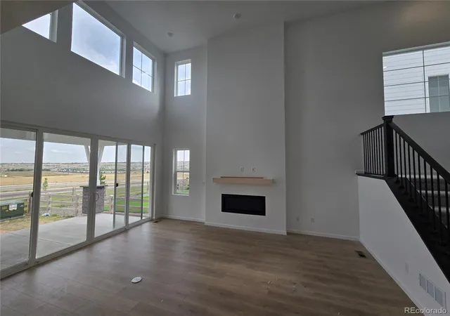 Photo 2 of Single family home for sale at 8952 Whiteclover St, Littleton, CO 80125 | MLS# 8160988 | Listing updated on 2026-10-08