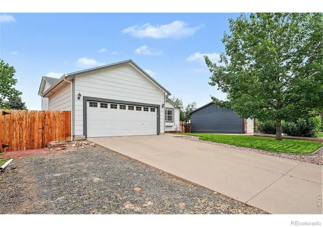 Photo 3 of Single family home for sale at 323 Monmouth Ave, Firestone, CO 80520 | MLS# IR1069390 | Listing updated on 2026-10-06
