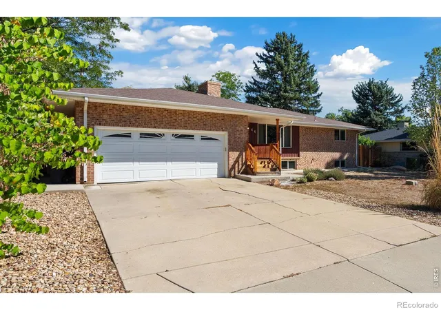 Single family home for sale at 44 Dartmouth Cir, Longmont, CO 80503 | MLS# IR1069391 | Listing updated on 2026-09-24