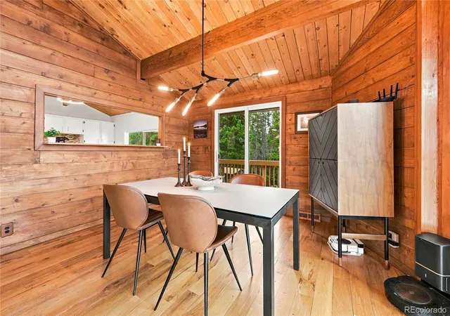 Photo 3 of Single family home for sale at 889 Lodgepole Dr, Evergreen, CO 80439 | MLS# 3971061 | Listing updated on 2026-10-02