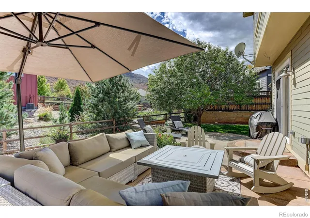 Photo 3 of Single family home for sale at 103 Bohn Ct, Lyons, CO 80540 | MLS# IR1069401 | Listing updated on 2026-09-25