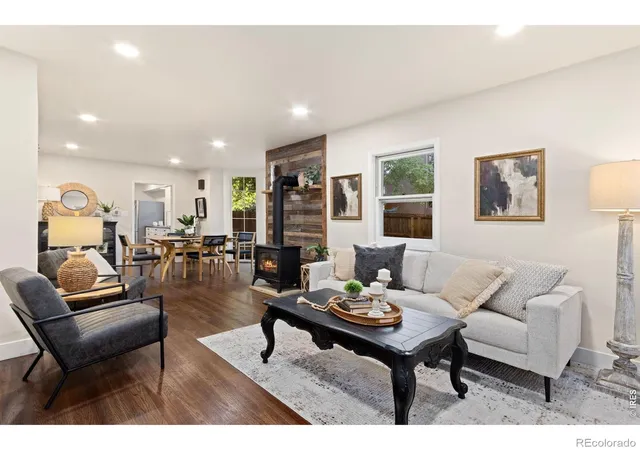 Photo 4 of Single family home for sale at 329 E Elizabeth St, Fort Collins, CO 80524 | MLS# IR1069402 | Listing updated on 2026-10-08