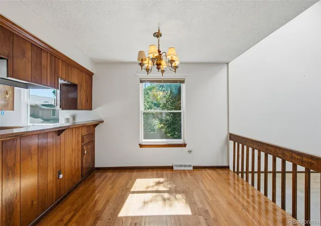 Photo 4 of Townhouse for sale at 11818 Elk Head Range Rd, Littleton, CO 80127 | MLS# 3668268 | Listing updated on 2026-09-25