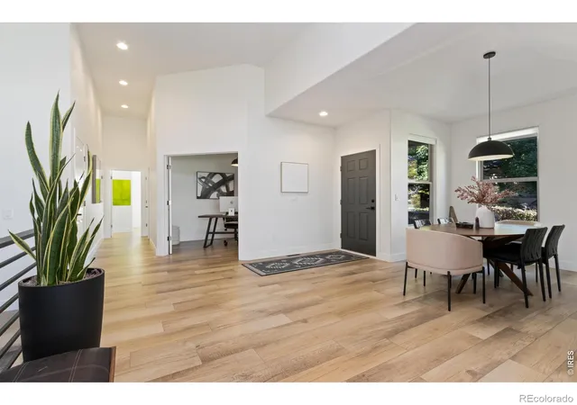 Photo 4 of Single family home for sale at 6860 Auburn Hills Dr, Windsor, CO 80550 | MLS# IR1069403 | Listing updated on 2026-09-26