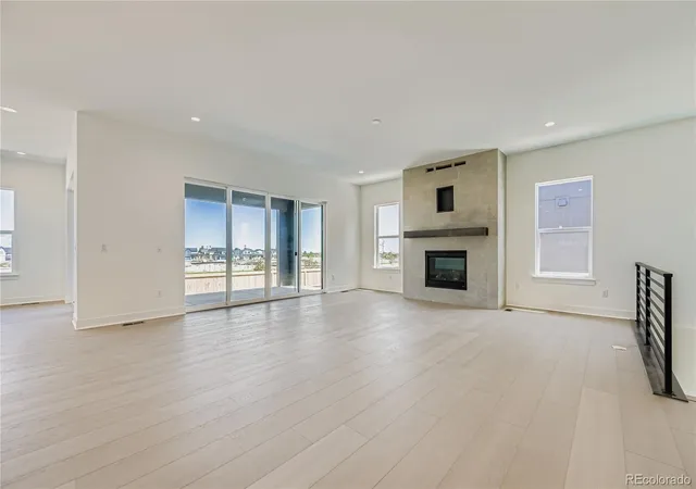 Photo 1 of Single family home for sale at 8134 S Bersshine St, Aurora, CO 80016 | MLS# 3786527 | Listing updated on 2026-09-29