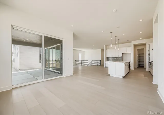 Photo 3 of Single family home for sale at 8134 S Bersshine St, Aurora, CO 80016 | MLS# 3786527 | Listing updated on 2026-09-29
