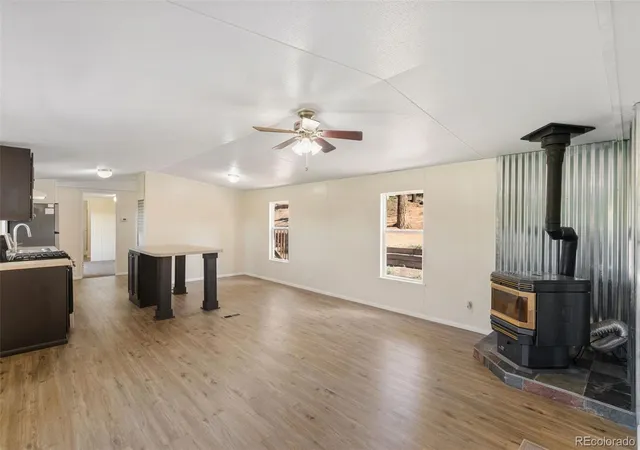 Photo 4 of Single family home for sale at 695 Elk Crk Dr, Divide, CO 80814 | MLS# 3932104 | Listing updated on 2026-10-07