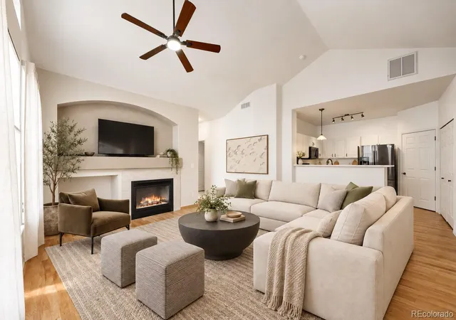 Photo 1 of Townhouse for sale at 8527 S Upham Way, Littleton, CO 80128 | MLS# 7574421 | Listing updated on 2026-09-24