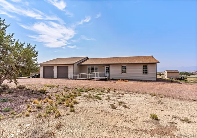 Photo 2 of Single family home for sale at 1407 Top Notch Trl, Penrose, CO 81240 | MLS# 3387400 | Listing updated on 2026-09-24