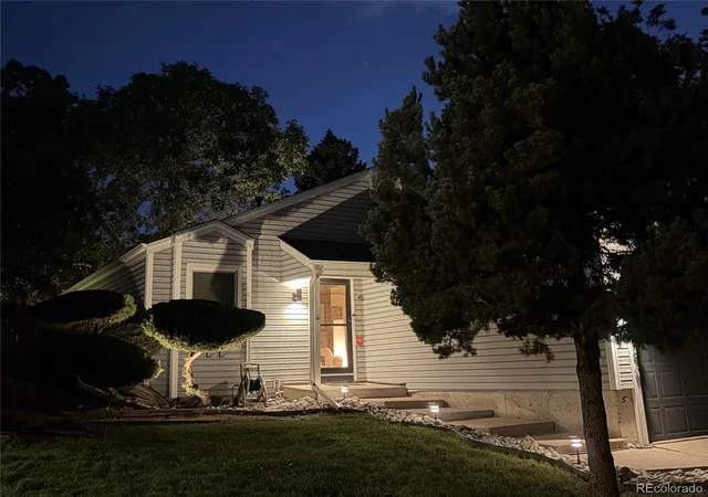 Single family home for sale at 7886 S Windermere Cir, Littleton, CO 80120 | MLS# 7054310