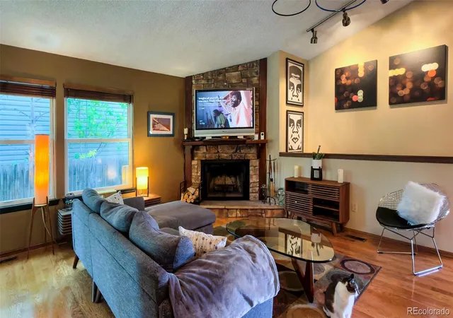 Photo 3 of Single family home for sale at 7886 S Windermere Cir, Littleton, CO 80120 | MLS# 7054310 | Listing updated on 2026-10-05