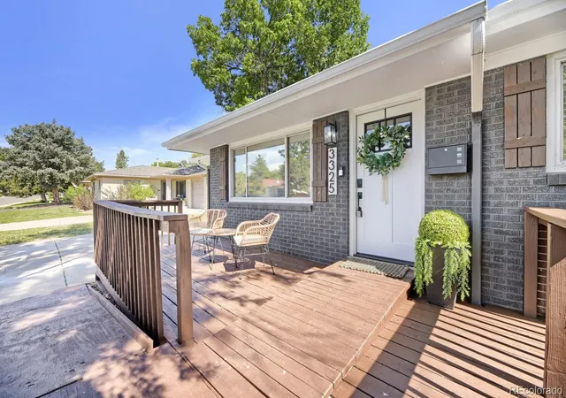 Single family home for sale at 3325 W Arlington Ave, Littleton, CO 80123 | MLS# 8188587 | Listing updated on 2026-09-24