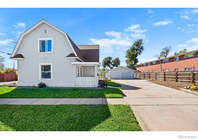 Photo 3 of Single family home for sale at 712 E 6th Avenue, Fort Morgan, CO 80701 | MLS# IR1069418 | Listing updated on 2026-09-26