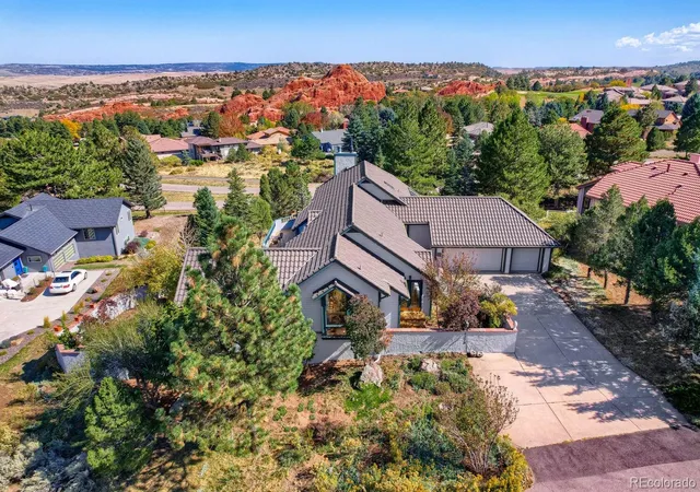Photo 1 of Single family home for sale at 6970 Puma Trl, Littleton, CO 80125 | MLS# 4275658 | Listing updated on 2026-10-09