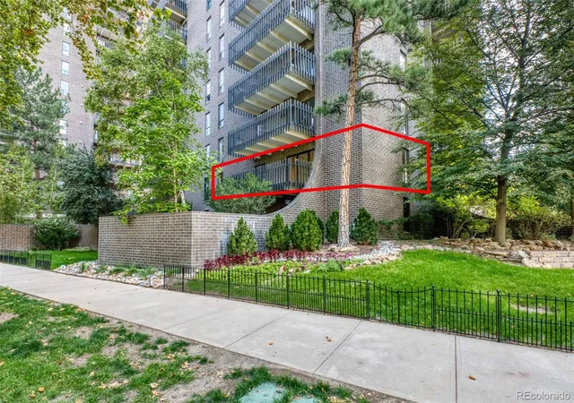 Photo 3 of Condo for sale at 460 S Marion Pkwy #254, Denver, CO 80209 | MLS# 8846221 | Listing updated on 2026-10-07