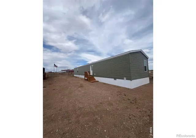 Photo 4 of Manufactured home for sale at 227 N Lincoln Ave, Nunn, CO 80648 | MLS# 7420217 | Listing updated on 2026-09-27