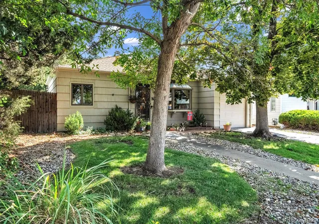 Photo 2 of Single family home for sale at 1550 S Ash St, Denver, CO 80222 | MLS# 6227351 | Listing updated on 2026-10-03
