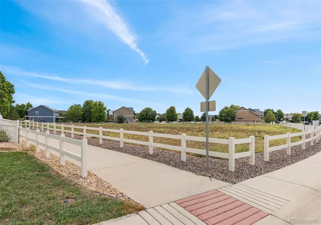Photo 3 of Single family home for sale at 5834 Mt Shadows Blvd, Firestone, CO 80504 | MLS# 4138493 | Listing updated on 2026-09-30
