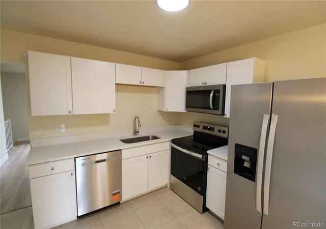 Photo 2 of Townhouse for sale at 5731 W 92nd Avenue #124, Westminster, CO 80031 | MLS# 4553115 | Listing updated on 2026-09-30