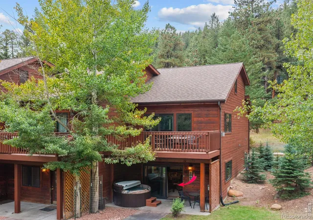 Photo 3 of Condo for sale at 1480 David Dr, Estes Park, CO 80517 | MLS# IR1069431 | Listing updated on 2026-09-28