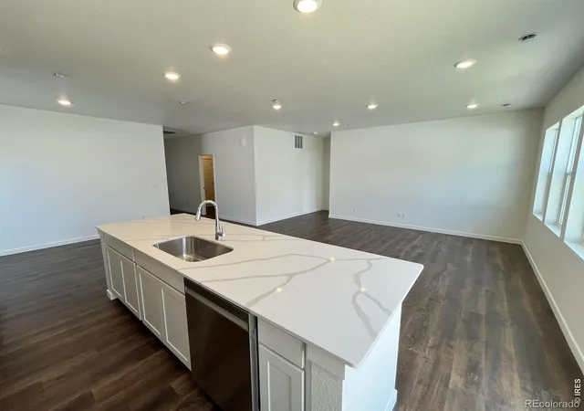 Photo 3 of Single family home for sale at 521 85th Avenue, Greeley, CO 80634 | MLS# IR1069433 | Listing updated on 2026-09-28