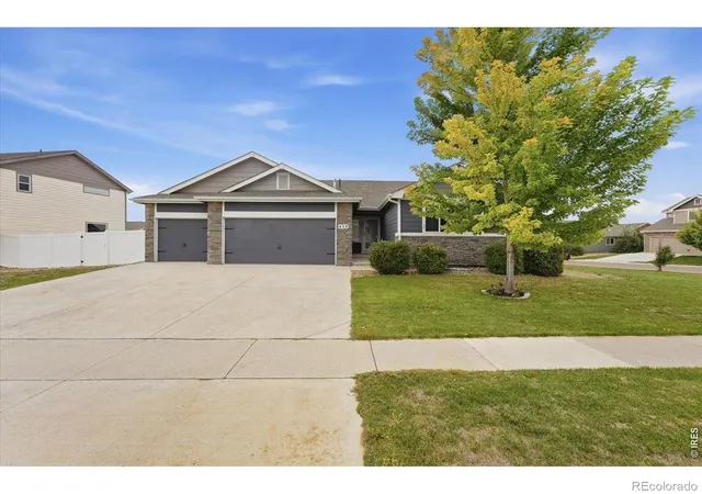 Photo 2 of Single family home for sale at 639 Gore Range Dr, Severance, CO 80550 | MLS# IR1069435 | Listing updated on 2026-10-04