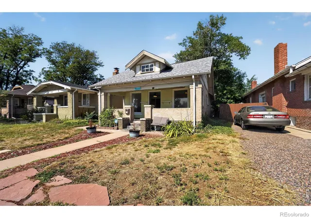 Photo 1 of Single family home for sale at 4015 Federal Blvd, Denver, CO 80211 | MLS# IR1069437 | Listing updated on 2026-10-09