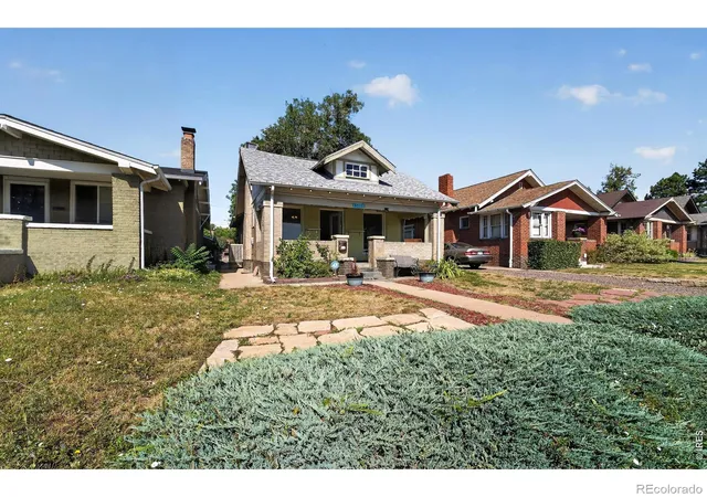 Photo 2 of Single family home for sale at 4015 Federal Blvd, Denver, CO 80211 | MLS# IR1069437 | Listing updated on 2026-10-09