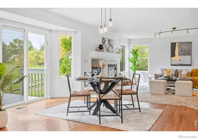 Photo 2 of Single family home for sale at 1001 Wolf Crk Dr, Longmont, CO 80504 | MLS# IR1069441 | Listing updated on 2026-09-25