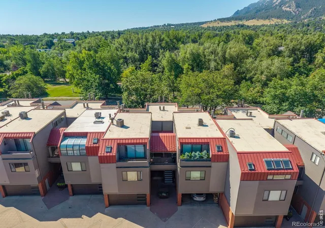 Listing Photo 5 - Condo for sale in building located at 836 Walnut St, Boulder, CO 80302 - Unit #A