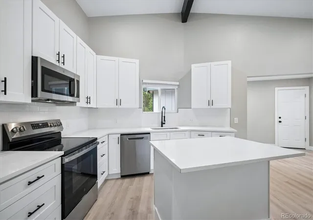 Photo 4 of Single family home for sale at 10029 Fallen Rock Rd, Conifer, CO 80433 | MLS# 8860227 | Listing updated on 2026-10-15