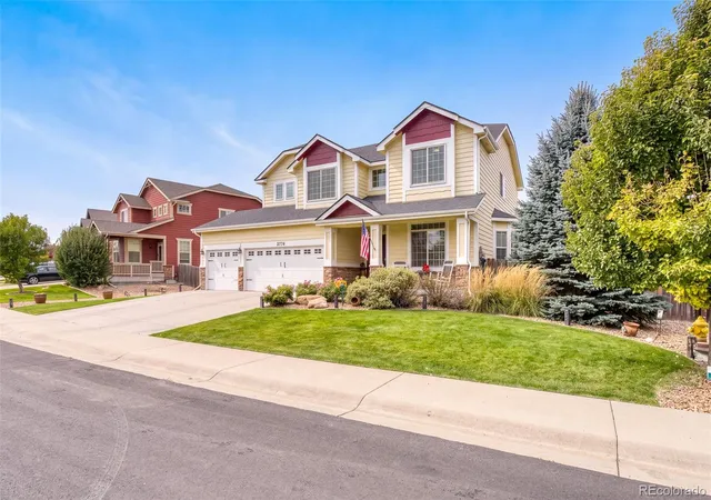 Photo 3 of Single family home for sale at 2774 Blue Acona Way, Johnstown, CO 80534 | MLS# 2616785 | Listing updated on 2026-10-06
