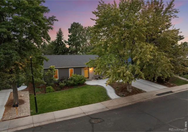 Single family home for sale at 730 W Willow St, Louisville, CO 80027 | MLS# IR1069449