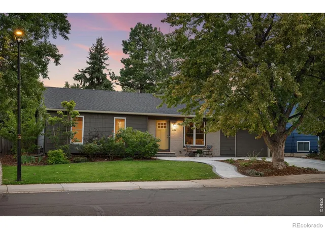 Photo 2 of Single family home for sale at 730 W Willow St, Louisville, CO 80027 | MLS# IR1069449 | Listing updated on 2026-10-08