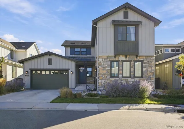 Photo 1 of Single family home for sale at 9240 Star Fall Cir, Littleton, CO 80125 | MLS# 4236827 | Listing updated on 2026-10-08