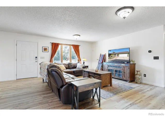Photo 4 of Single family home for sale at 4101 Scilla Pl, Loveland, CO 80537 | MLS# IR1069455 | Listing updated on 2026-09-28
