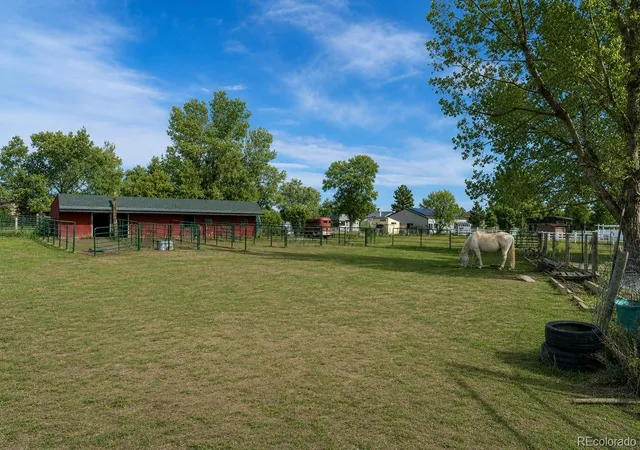 Photo 3 of Single family home for sale at 6263 Laodicea Rd, Longmont, CO 80503 | MLS# 3198767 | Listing updated on 2026-10-09