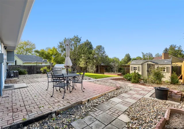 Photo 4 of Single family home for sale at 1850 S Truckee Way, Aurora, CO 80017 | MLS# 6806855 | Listing updated on 2026-10-08